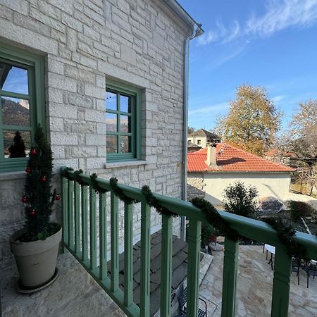 Aristi Boutique Stonehouse With Attic Apartment Екстериор снимка