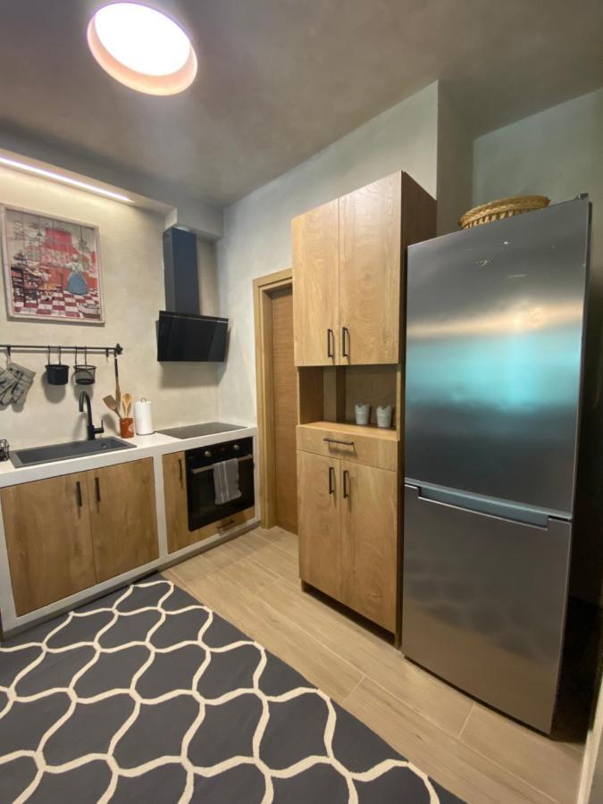 Aristi Boutique Stonehouse With Attic Apartment Екстериор снимка
